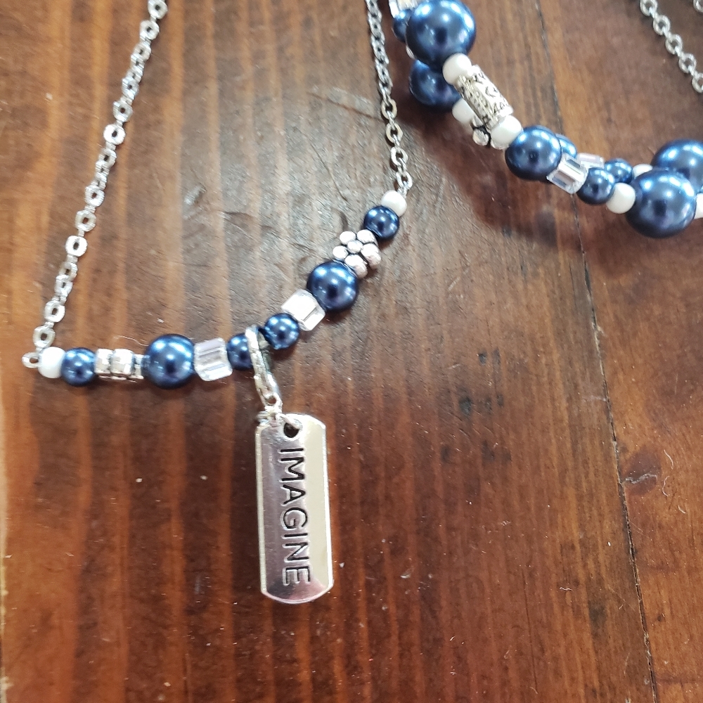 Handmade necklace and bracelet set